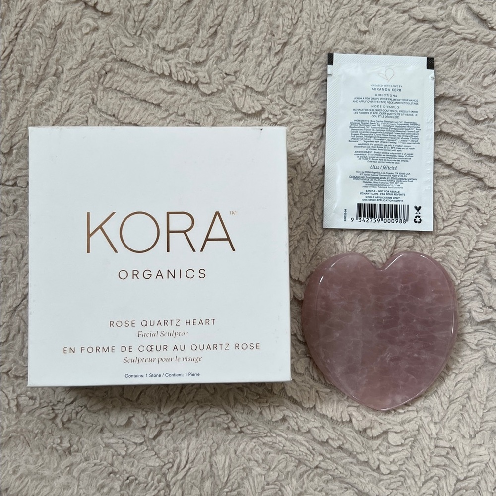 KORA Organics Rose Quartz Heart Facial Sculptor Pink Heart-Shaped Stone, New - Picture 11 of 16